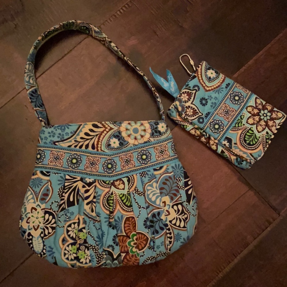 Vera Bradley Matching Purse and clutch